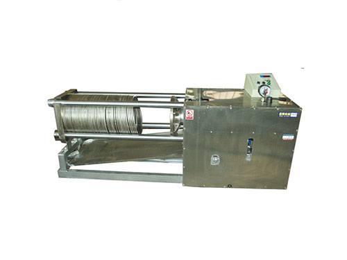 不銹鋼材質(zhì)全自動(dòng)臥式液壓榨油機(jī)DLW-100DS,自動(dòng)壓榨退榨，古法榨油機(jī)